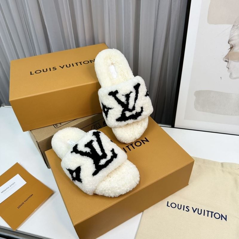 Louis Vuitton Slippers